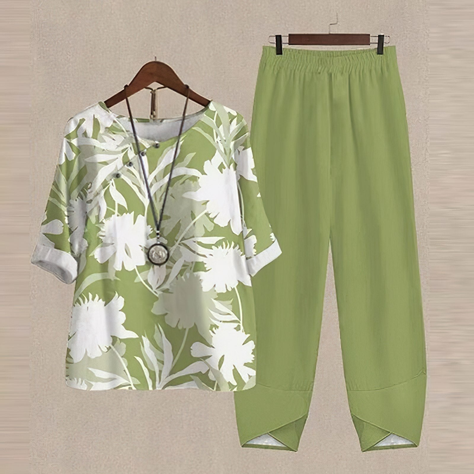Ava | Women's Loungewear Butterfly Print Linen Two Piece Set 3