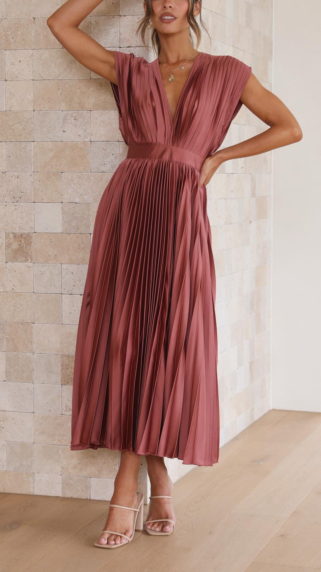Cora | Elegant Women's Summer Midi Dress 4