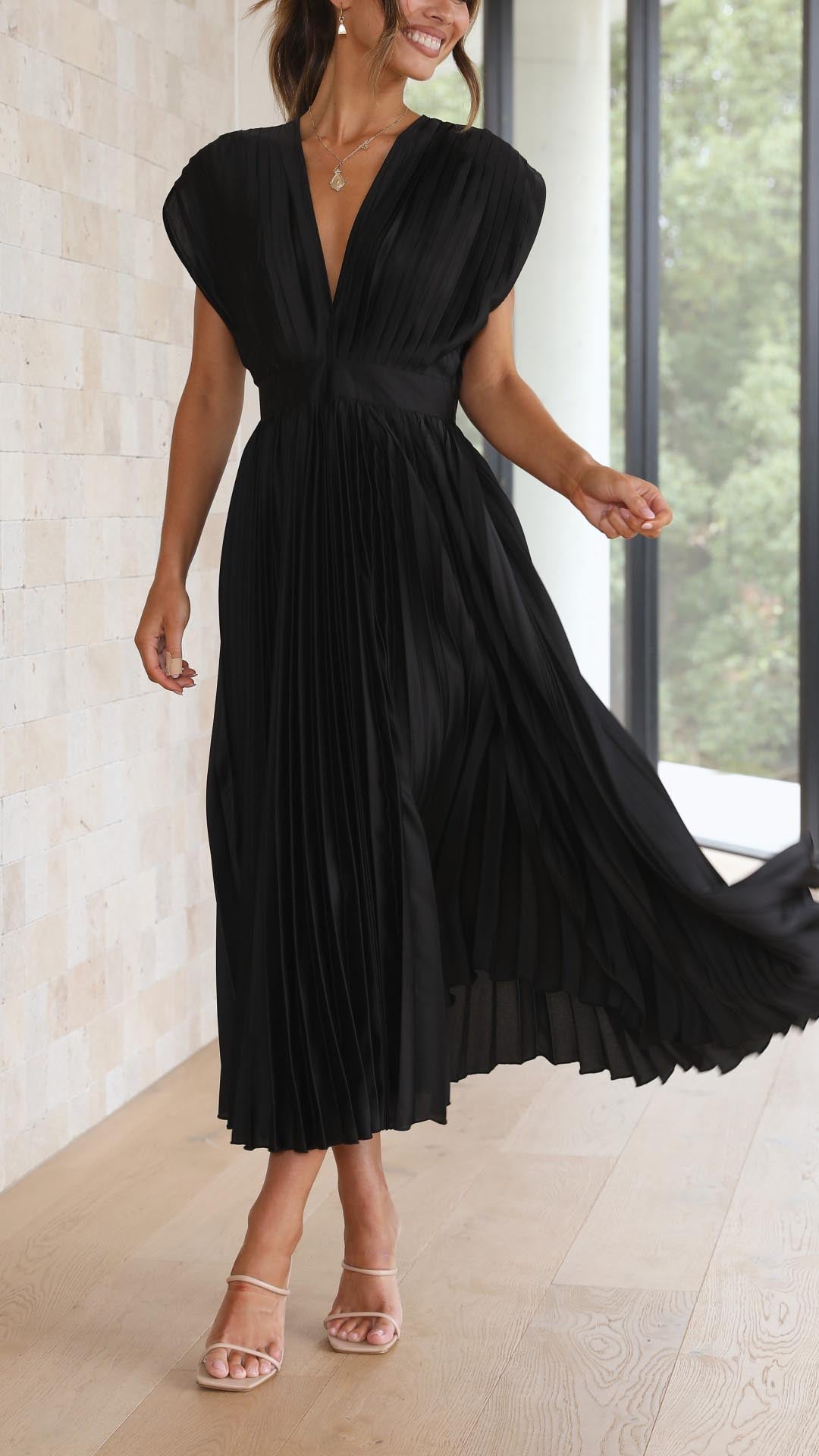 Cora | Elegant Women's Summer Midi Dress 9
