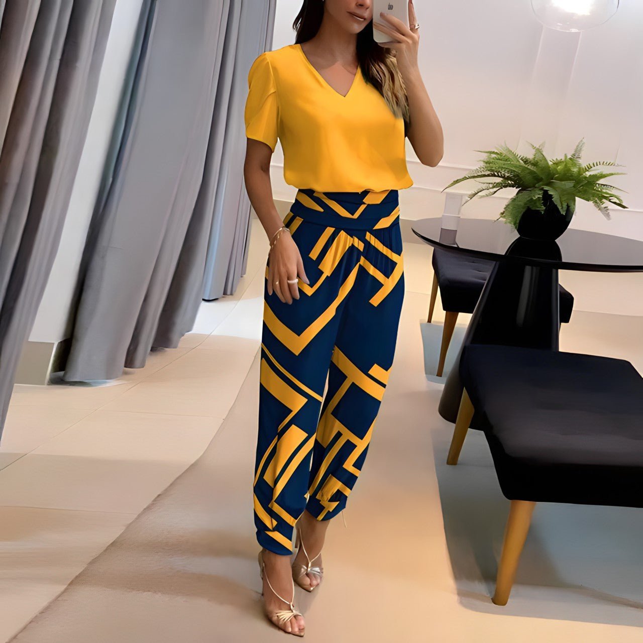 Fiona | Women's Loungewear V-Neck Two-Piece Set 0