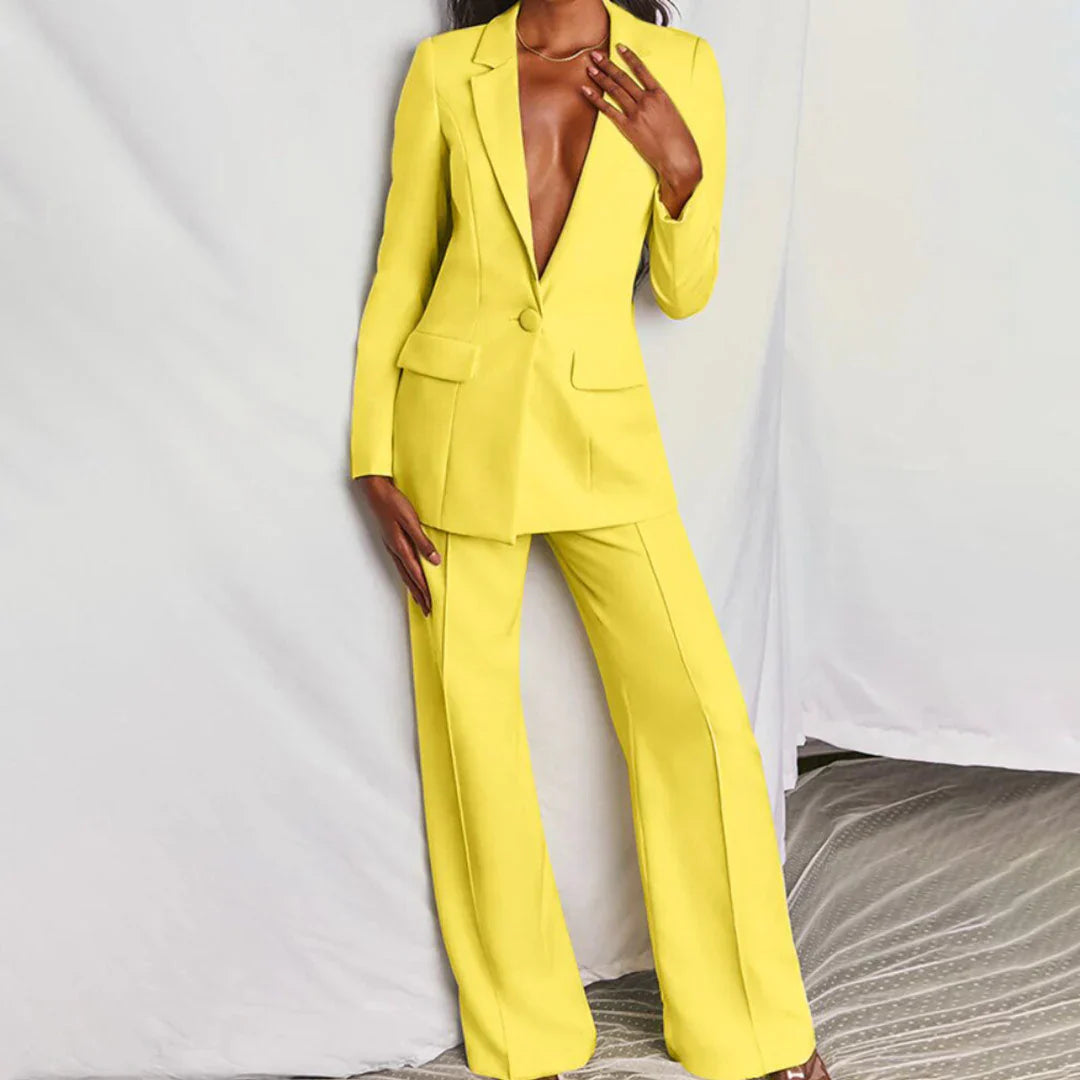 Nina | Women's Plus Size Wide-Leg Trouser Suit 0