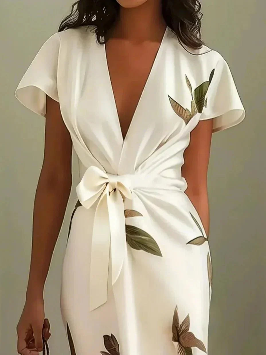 Women's Elegant Wrap Dress | Soft, Flowy Fabric, Timeless Design 3
